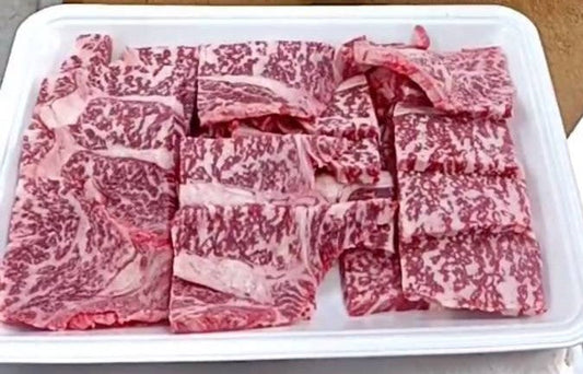 牛肉　焼肉 肩ロース カット